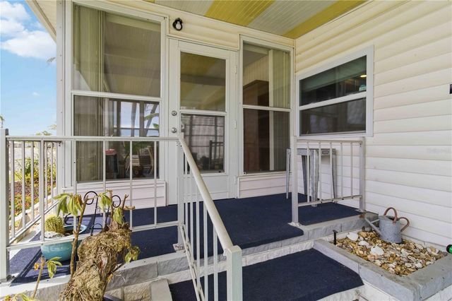 5402 CHATEAU LANE, Bradenton, FL 34207