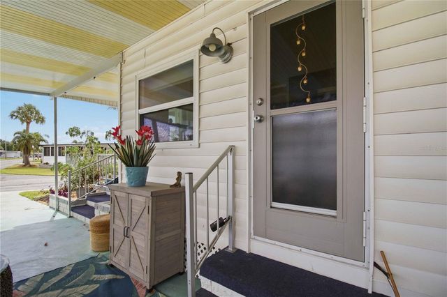 5402 CHATEAU LANE, Bradenton, FL 34207