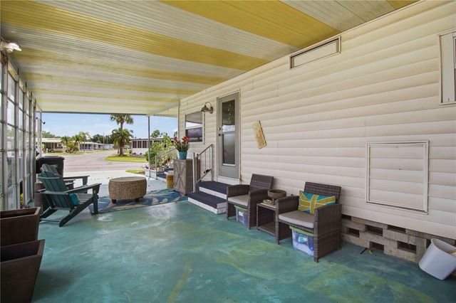 5402 CHATEAU LANE, Bradenton, FL 34207