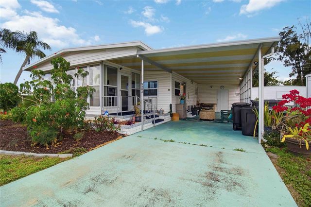 5402 CHATEAU LANE, Bradenton, FL 34207