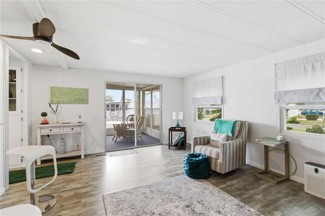 5402 CHATEAU LANE, Bradenton, FL 34207