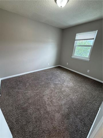 2621 N 155th Terrace, Basehor, KS 66007