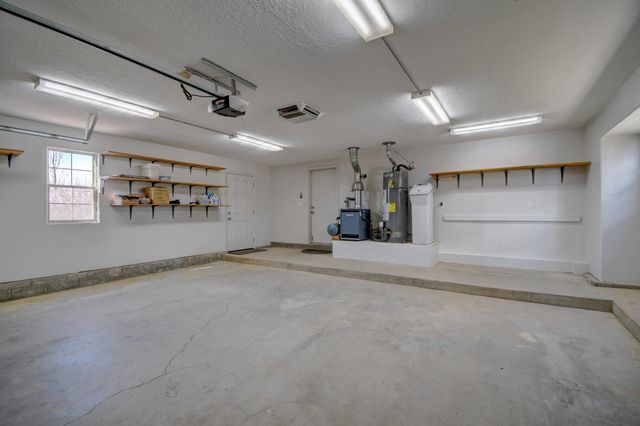 4 Fullerton Road, Edgewood, NM 87015