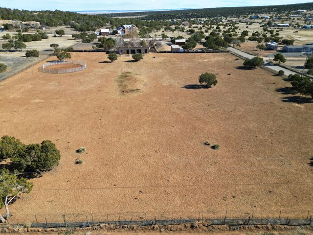 4 Fullerton Road, Edgewood, NM 87015