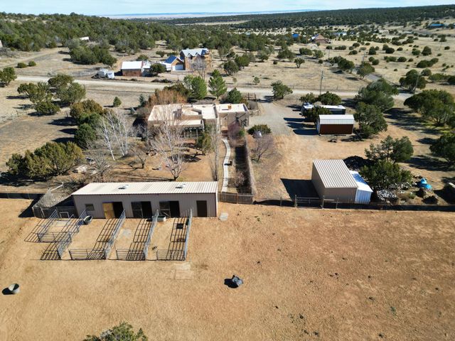 4 Fullerton Road, Edgewood, NM 87015