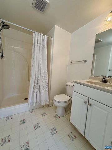 1680 WELLESLEY KNLS, Keswick, VA 22947