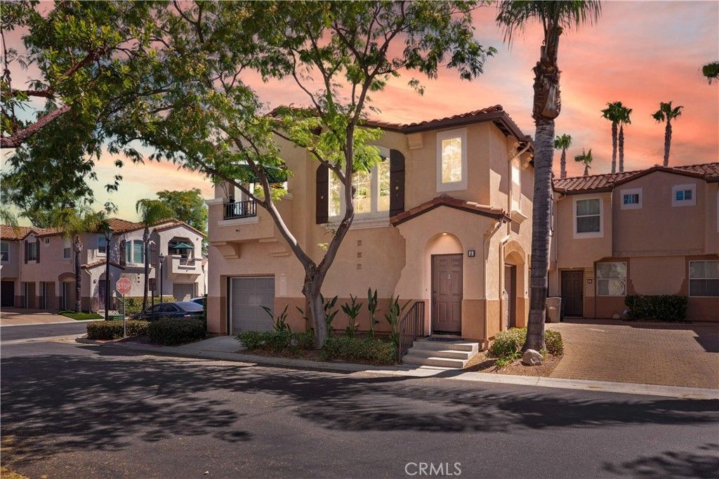 Image 3 of property listing at 39244 TURTLE BAY LANE A, Murrieta, CA 92563
