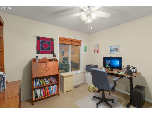 5007 Sw CANTERBURY Ln, Portland, OR 97219