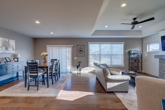 3017 Mourning Dove Drive, Cottage Grove, WI 53527