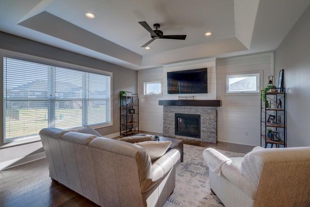 3017 Mourning Dove Drive, Cottage Grove, WI 53527