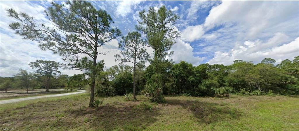318 Hunting Club AVE, Montura Ranches, FL 33440