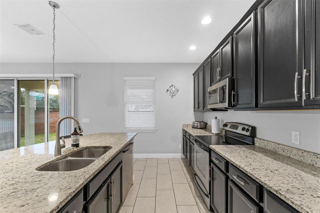 206 ABERDEEN STREET, Davenport, FL 33896