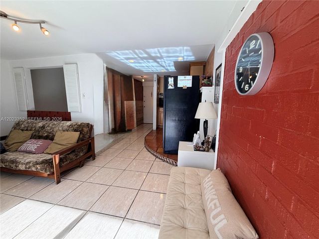 899 West Ave 4G, Miami Beach, FL 33139