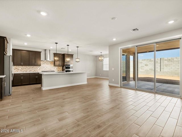 8078 N 185TH Drive, Waddell, AZ 85355