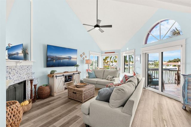 534 PINELLAS BAYWAY S 201, Tierra Verde, FL 33715