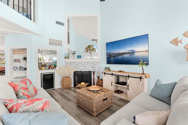 534 PINELLAS BAYWAY S 201, Tierra Verde, FL 33715