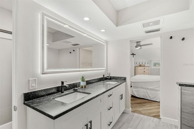 534 PINELLAS BAYWAY S 201, Tierra Verde, FL 33715