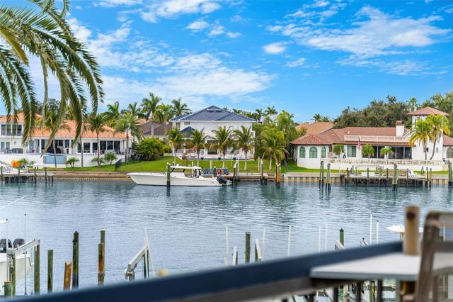 534 PINELLAS BAYWAY S 201, Tierra Verde, FL 33715