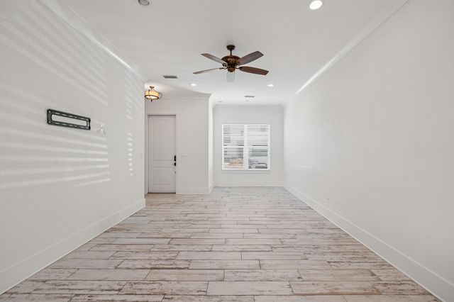 995 Airport Road UNIT 25, Destin, FL 32541