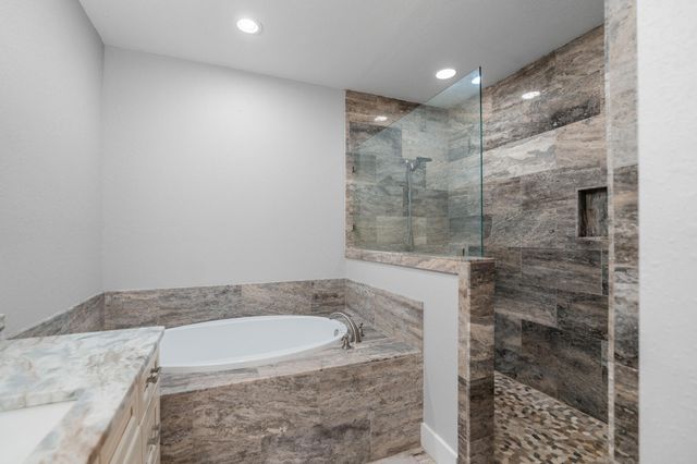 995 Airport Road UNIT 25, Destin, FL 32541