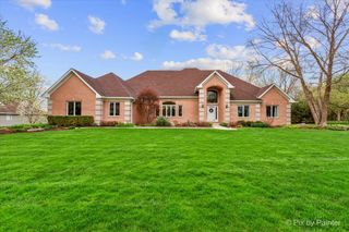 4 Mohawk Drive, South Barrington, IL 60010