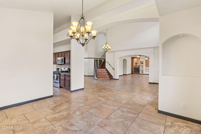 1260 FRANKLIN PERCH Place, El Paso, TX 79912