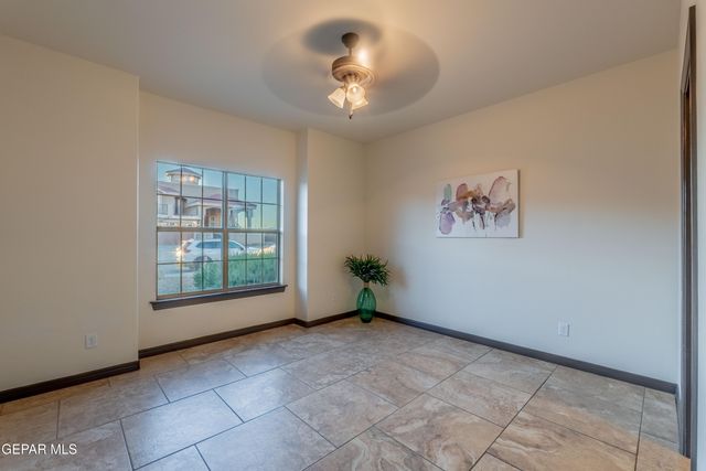 1260 FRANKLIN PERCH Place, El Paso, TX 79912