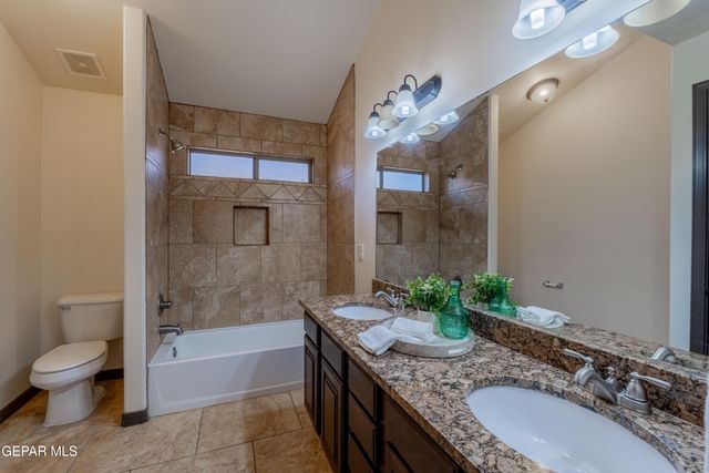 1260 FRANKLIN PERCH Place, El Paso, TX 79912