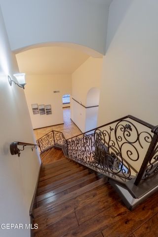 1260 FRANKLIN PERCH Place, El Paso, TX 79912