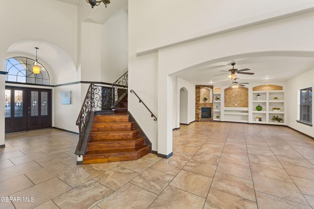 1260 FRANKLIN PERCH Place, El Paso, TX 79912