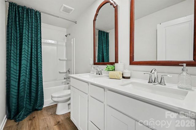 633 Mile Creek Road, Edgemoor, SC 29712