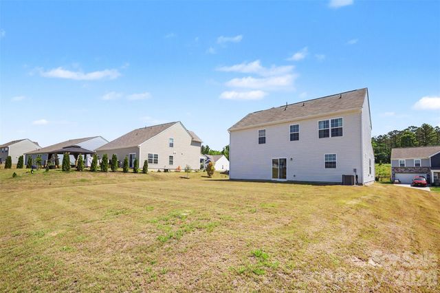 633 Mile Creek Road, Edgemoor, SC 29712
