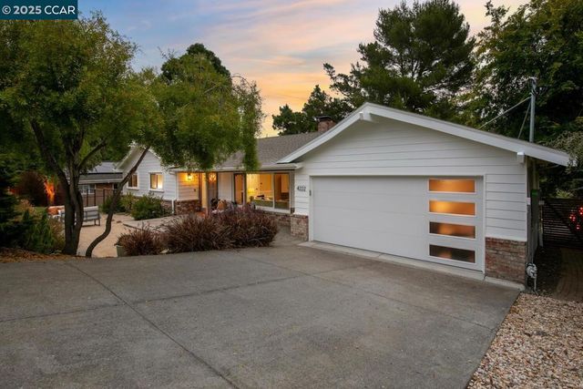 4222 Aberfoil Ave, Oakland, CA 94605