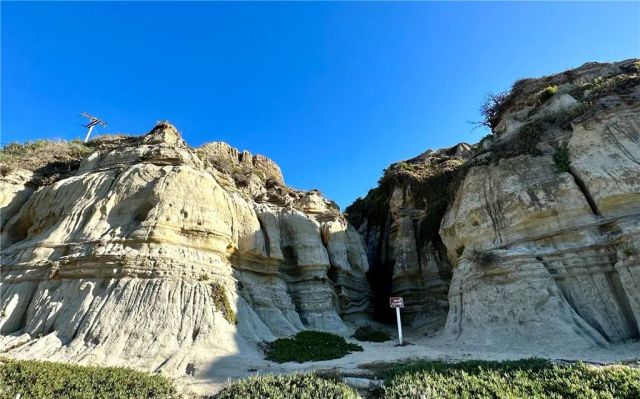 116 Avenida Calafia 101, San Clemente, CA 92672