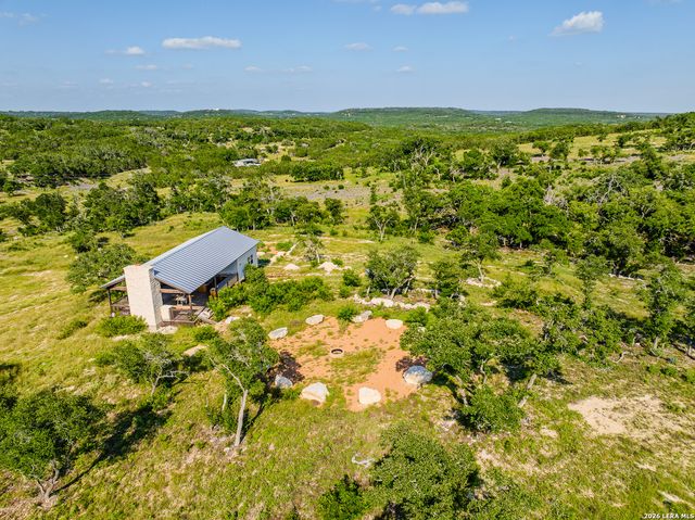 401 PR 2410, Hondo, TX 78861