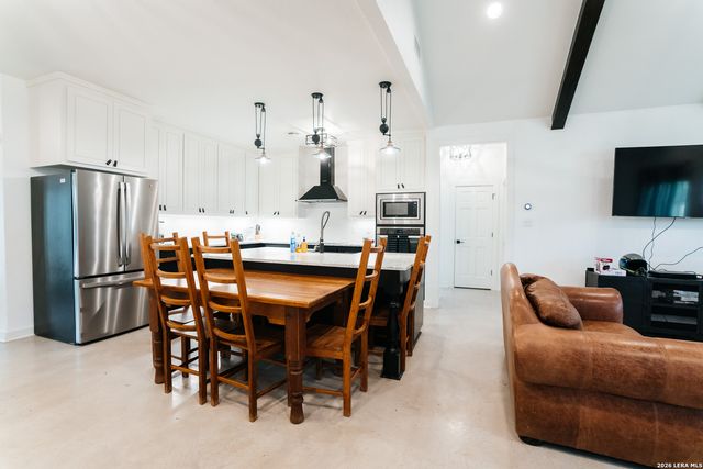 401 PR 2410, Hondo, TX 78861