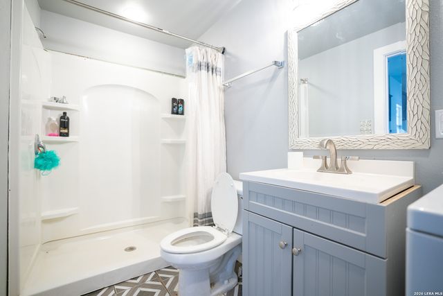 401 PR 2410, Hondo, TX 78861