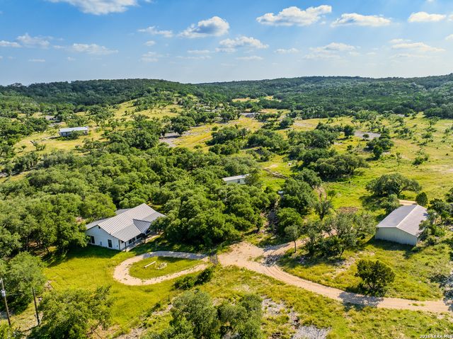 401 PR 2410, Hondo, TX 78861