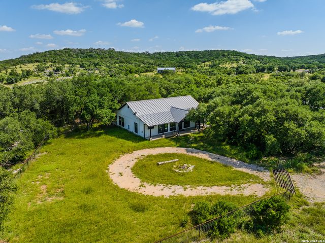 401 PR 2410, Hondo, TX 78861