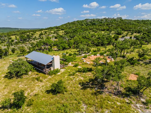 401 PR 2410, Hondo, TX 78861