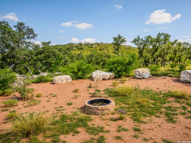 401 PR 2410, Hondo, TX 78861