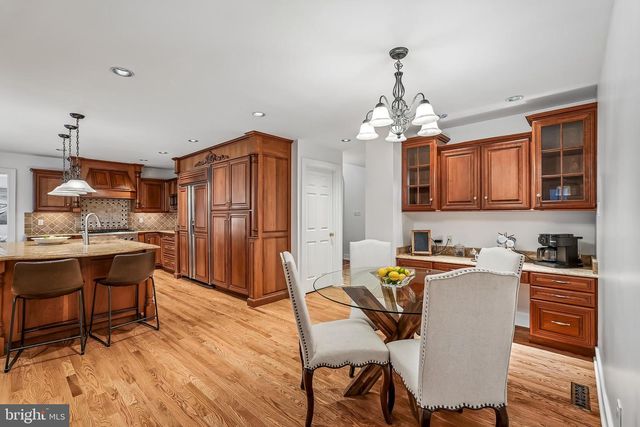 3416 TILTON VALLEY DR, Fairfax, VA 22033