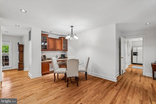3416 TILTON VALLEY DR, Fairfax, VA 22033