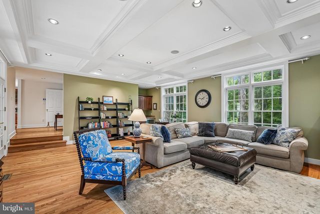 3416 TILTON VALLEY DR, Fairfax, VA 22033