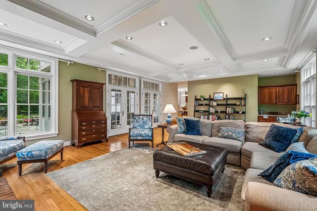 3416 TILTON VALLEY DR, Fairfax, VA 22033