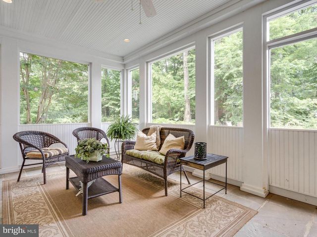 3416 TILTON VALLEY DR, Fairfax, VA 22033
