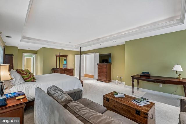 3416 TILTON VALLEY DR, Fairfax, VA 22033