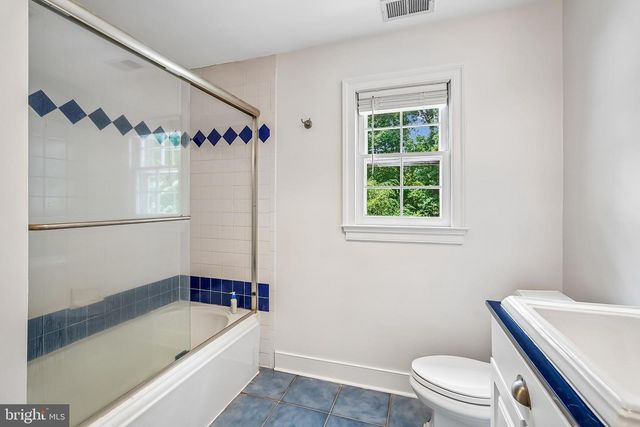 3416 TILTON VALLEY DR, Fairfax, VA 22033