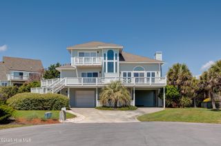 105 Whitecap Court, Emerald Isle, NC 28594