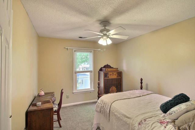 573 MERRIWEATHER DR, Collierville, TN 38017